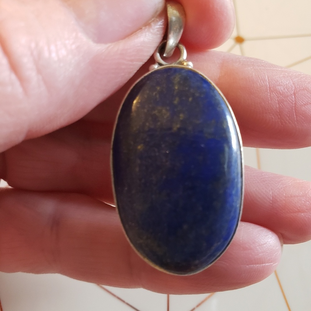 Sterling Silver Pendent - Picture 4 of 5
